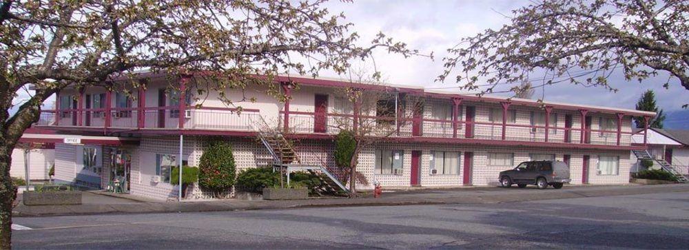A-1 Alberni Inn Port Alberni Esterno foto
