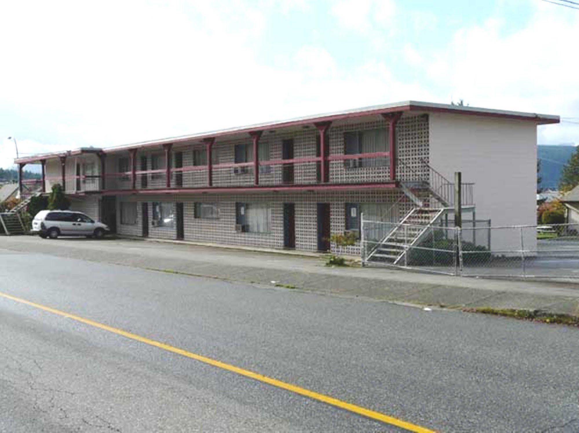 A-1 Alberni Inn Port Alberni Esterno foto
